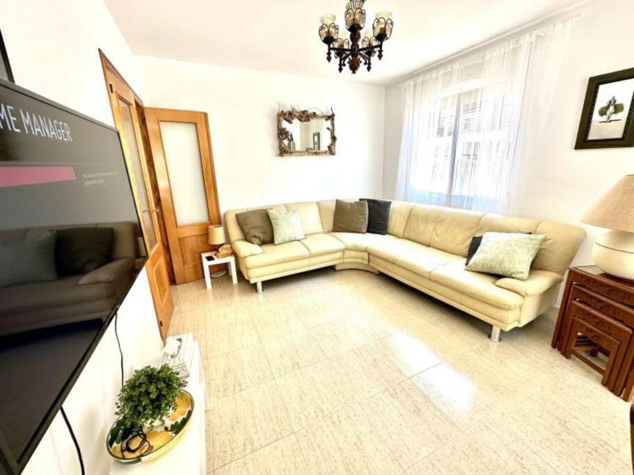 Three Bedroom Apartment, Prime Javea Location Buitenkant foto
